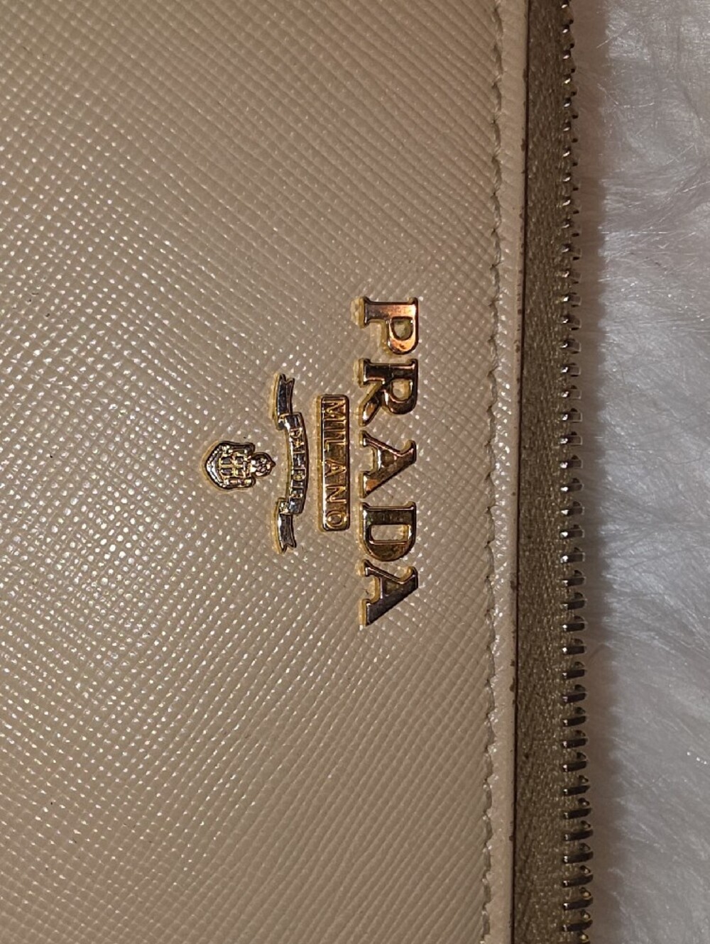 Prada Beige Saffiano Zip-Around Wallet with Gold Logo - Picture 10 of 10